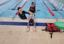 대구시교육청, 장애 학생 맞춤형 가족 수영 교실 운영